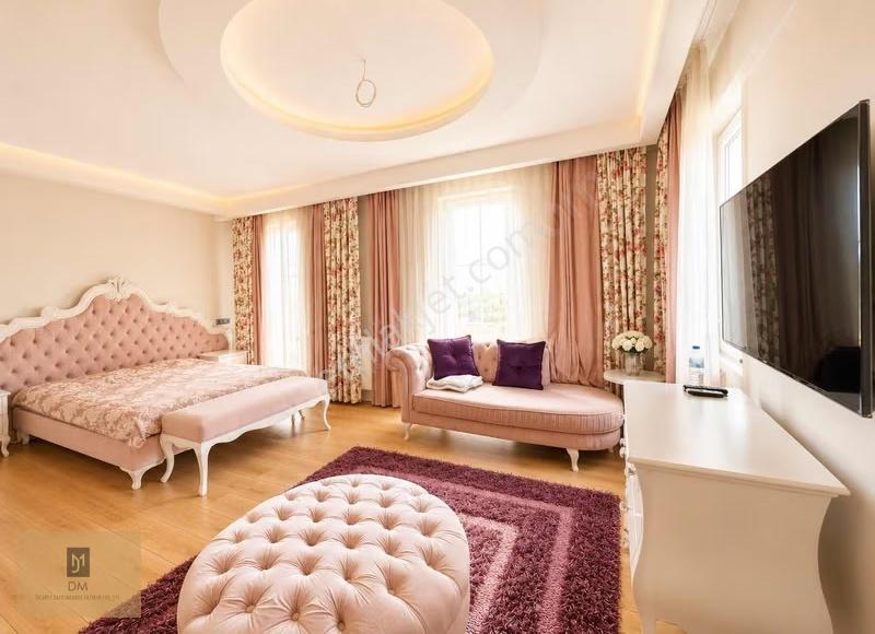 Yeniköyde Site İçinde Eşyalı,kiralık,260 M² Lüks Müstakil Villa - Görsel 15