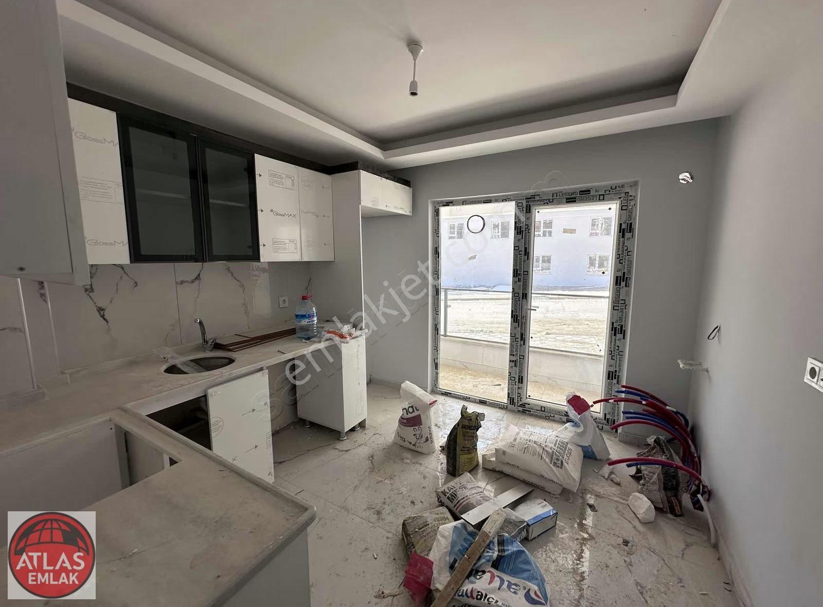 Atlas'tan Sağlıko.karşısı Merkez'de Giyinmeo E.bany Kiler 4+1 - Görsel 10