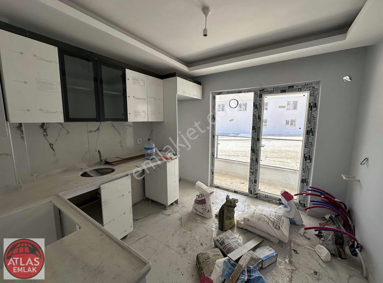 Atlas'tan Sağlıko.karşısı Merkez'de Giyinmeo E.bany Kiler 4+1 - Görsel 8