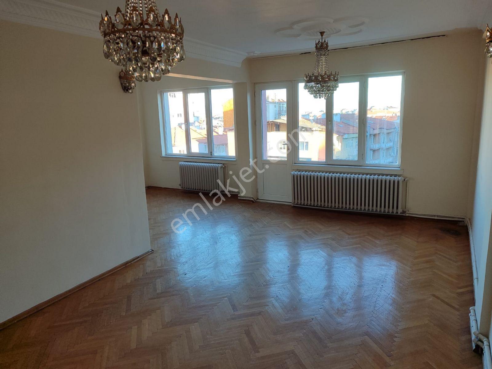 Asel'den Atatürk Bulvarı Asansörlü Dubleks 6+1 Teraslı 350 M2 - Görsel 6