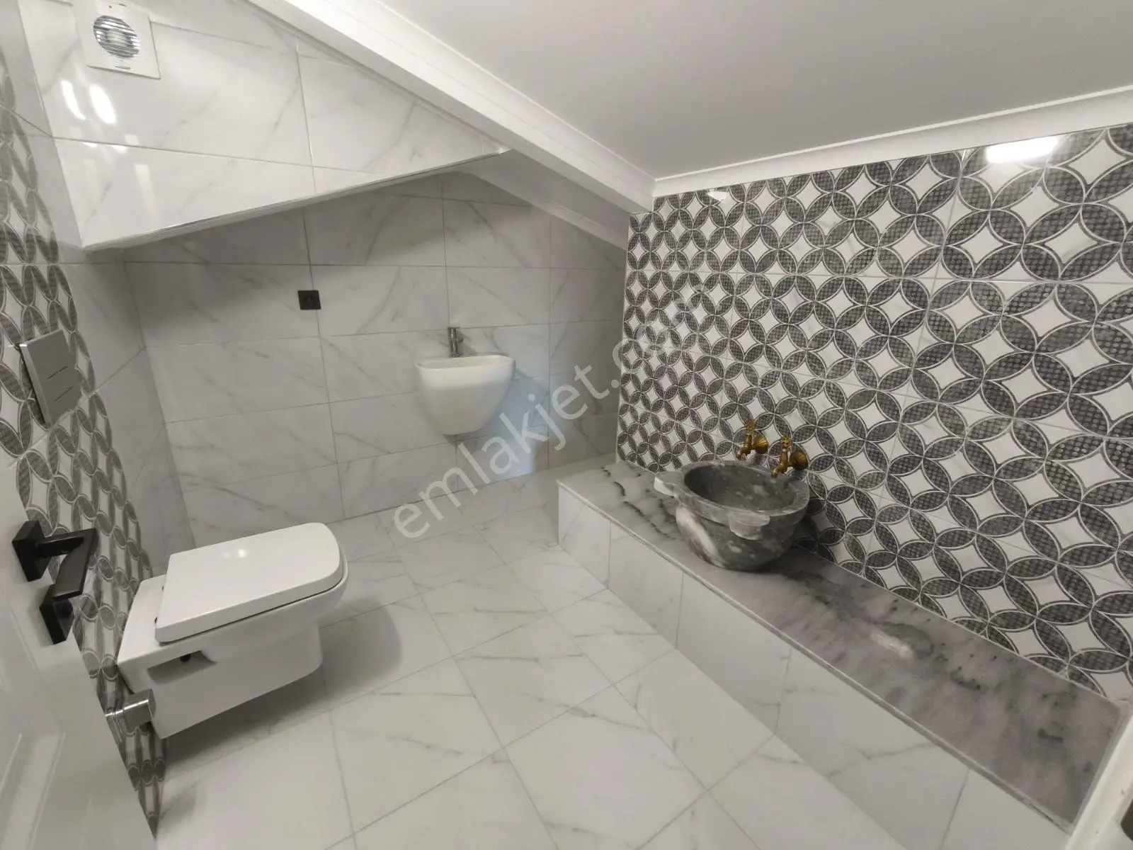 Şile Kumbaba Mahallesi'nde Prestij Caddesine Yakın Kiralık Villa - Görsel 15