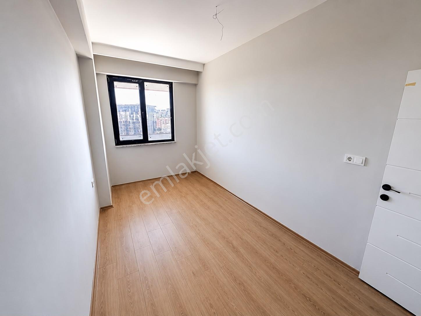 Kristal İz Ataevler Taşkar Podyum Sitesinde Satılık 3+1 Daire - Görsel 2