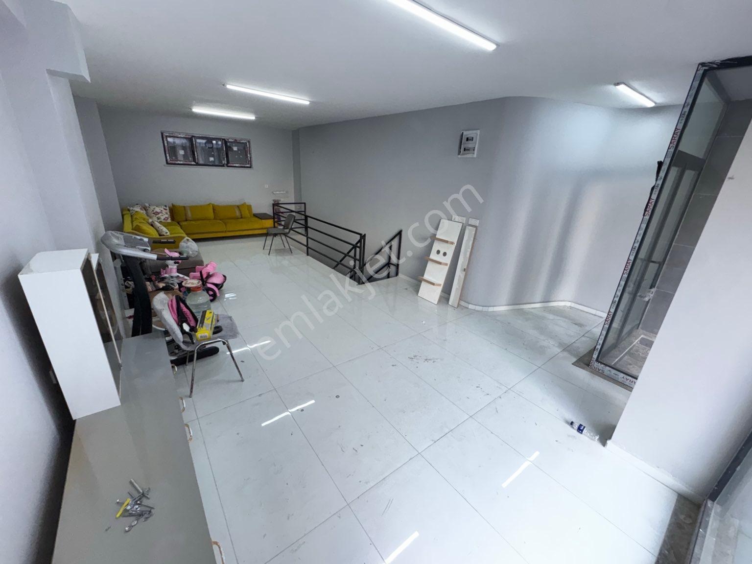 Zafer Yapı Gayrimenkulden Satılık Sıfır Depolu Dükkan 140m2 Giriş+bodrum Cebeci Mahallesinde - Görsel 3