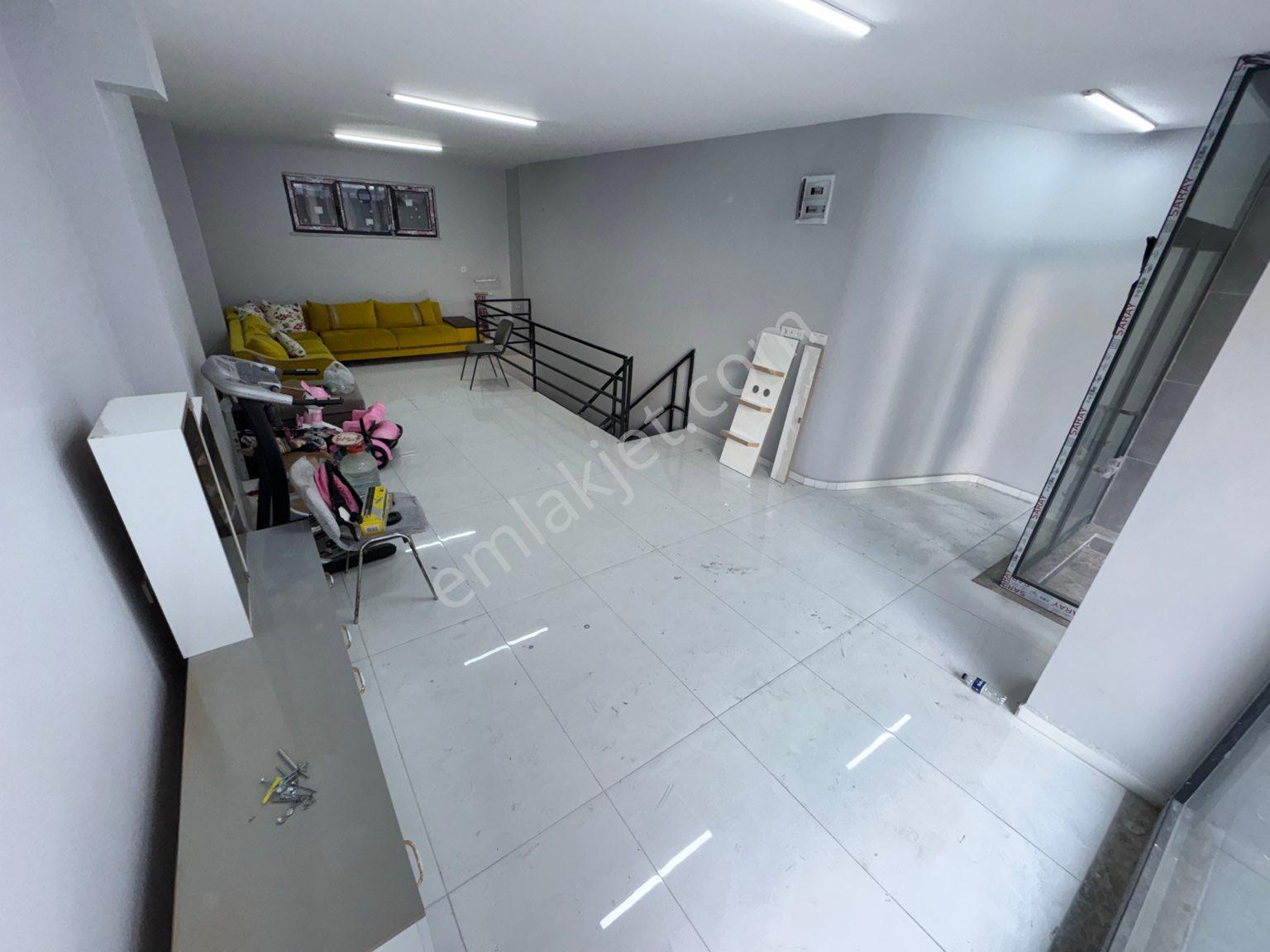 Zafer Yapı Gayrimenkulden Satılık Sıfır Depolu Dükkan 140m2 Giriş+bodrum Cebeci Mahallesinde - Görsel 7