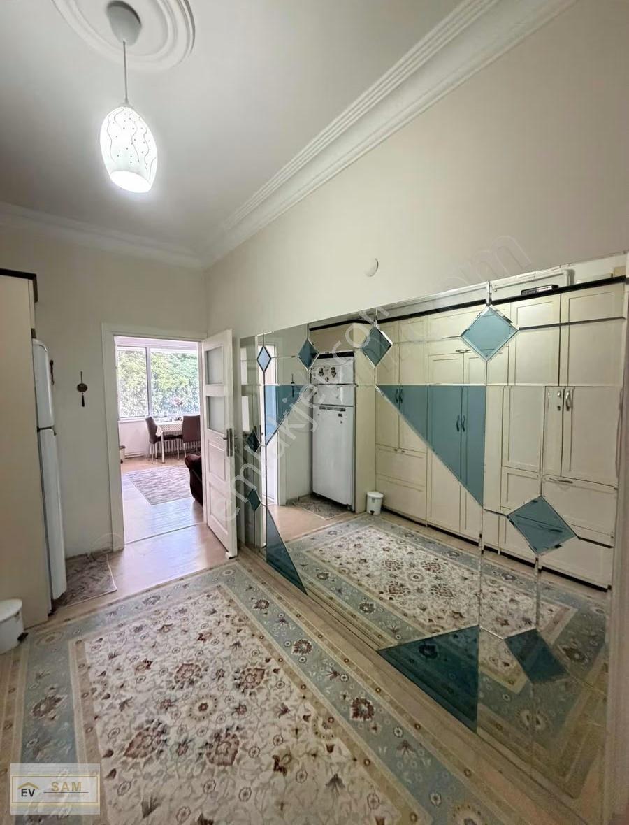 Evsam'dan Bahçelievler Mh 3+1 130m2 1.kat Cam Balkonlu Daire