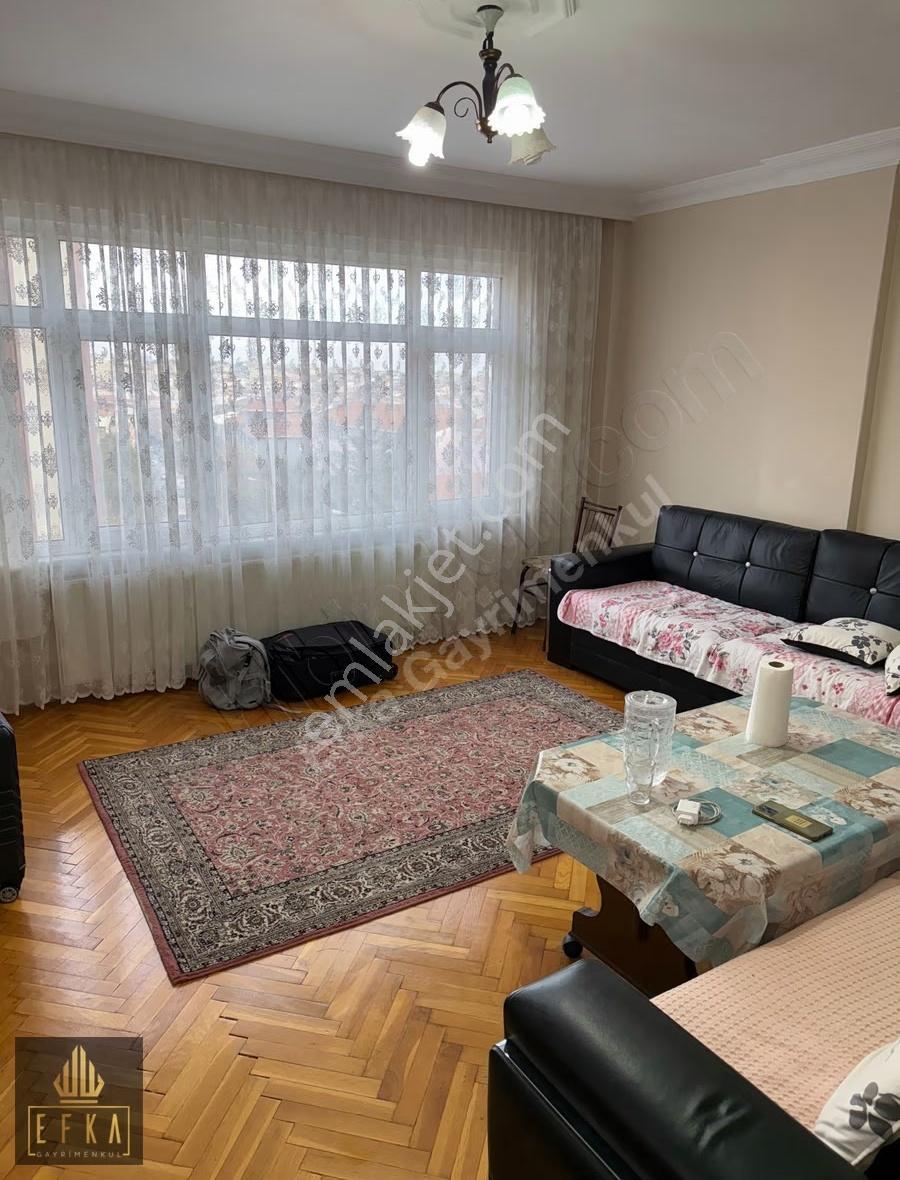 Efka Gayrimenkulden Yenibosnada Kiralık 130 M2 3+1 Eşyalı Daire - Görsel 7