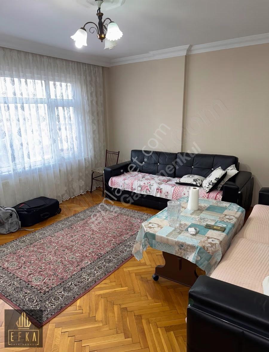 Efka Gayrimenkulden Yenibosnada Kiralık 130 M2 3+1 Eşyalı Daire - Görsel 9