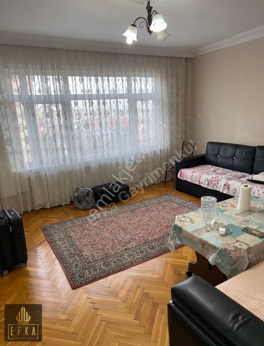 Efka Gayrimenkulden Yenibosnada Kiralık 130 M2 3+1 Eşyalı Daire - Görsel 3