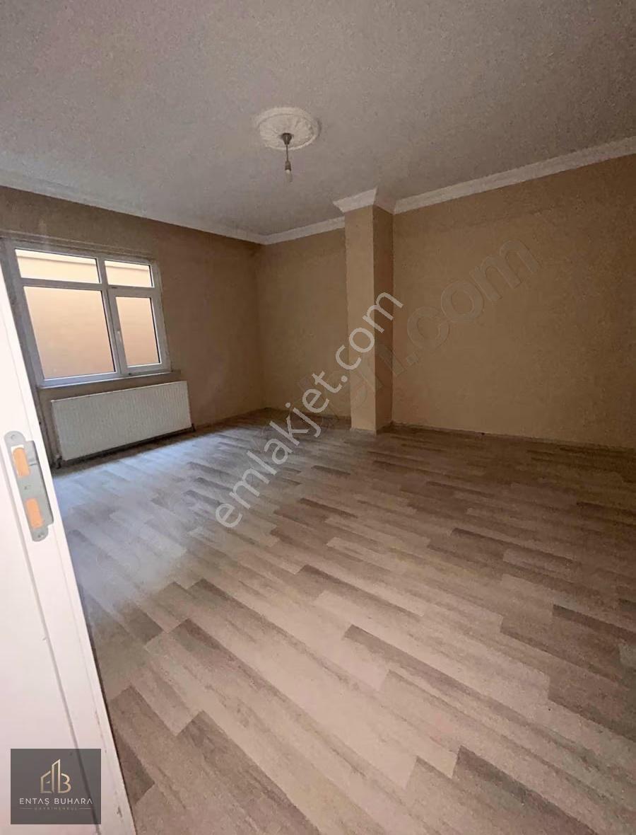 Sultanbeyli Ahmet Yesevi Mahallesinde 2+1 Kiralık Daire - Görsel 3