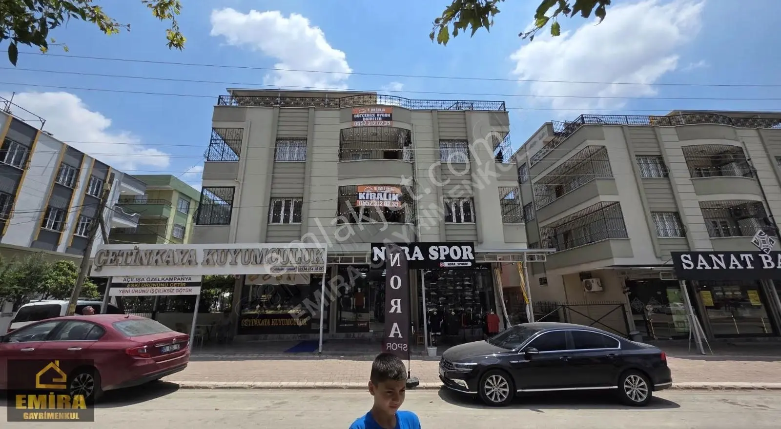 Bahcesehırde 3+1 Kapalı Mutfak Dogalgaz Kombı Bulvarüstü Kiralık
