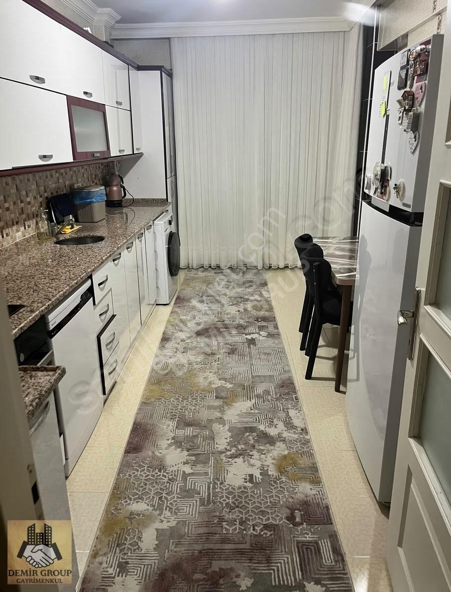 Buhara'da 2+1, 100m² Arakat Cam Balkonlu Kiralık Daire