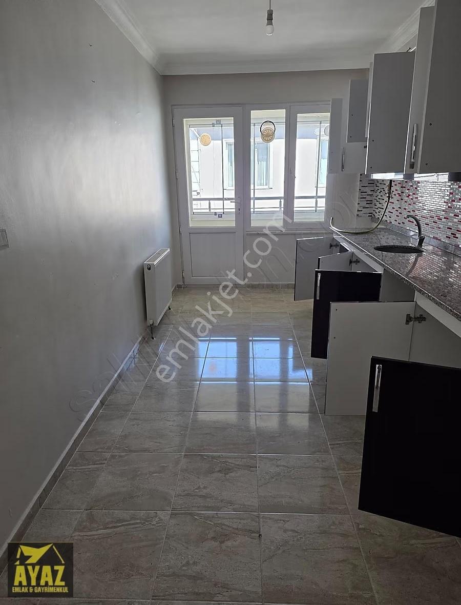 Kırklareli Merkez Karacaibrahim'de 3+1 Kiralık Daire - Görsel 13
