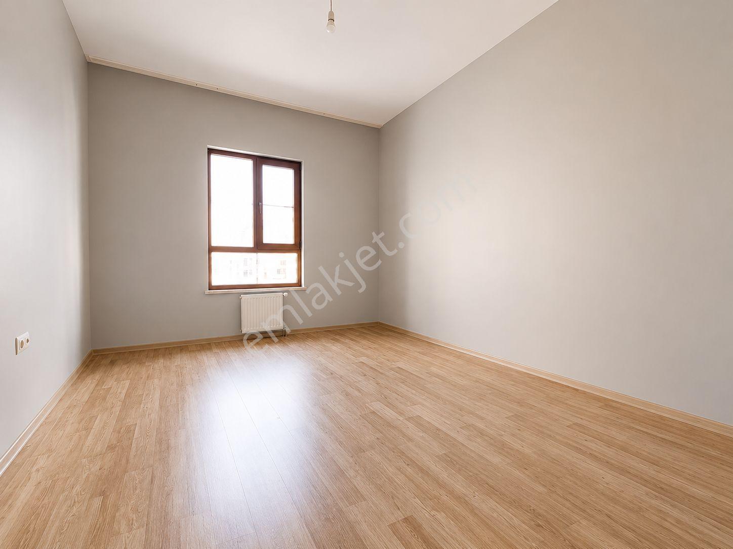 Merkez Beydağı'nda 3+1 Geniş Ve Bakımlı Kiralık Daire - Görsel 3