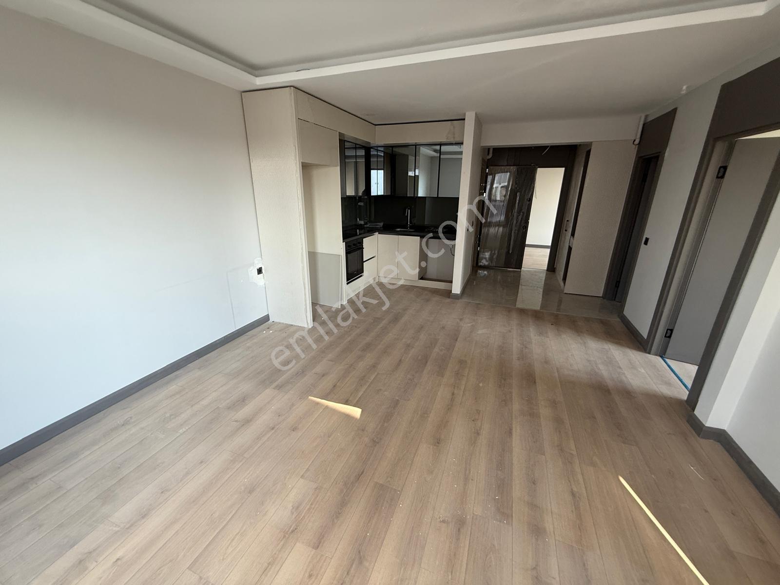 Eryaman Yeşilova Ayaş Caddesi Cepheli Home Office Daireler - Görsel 13