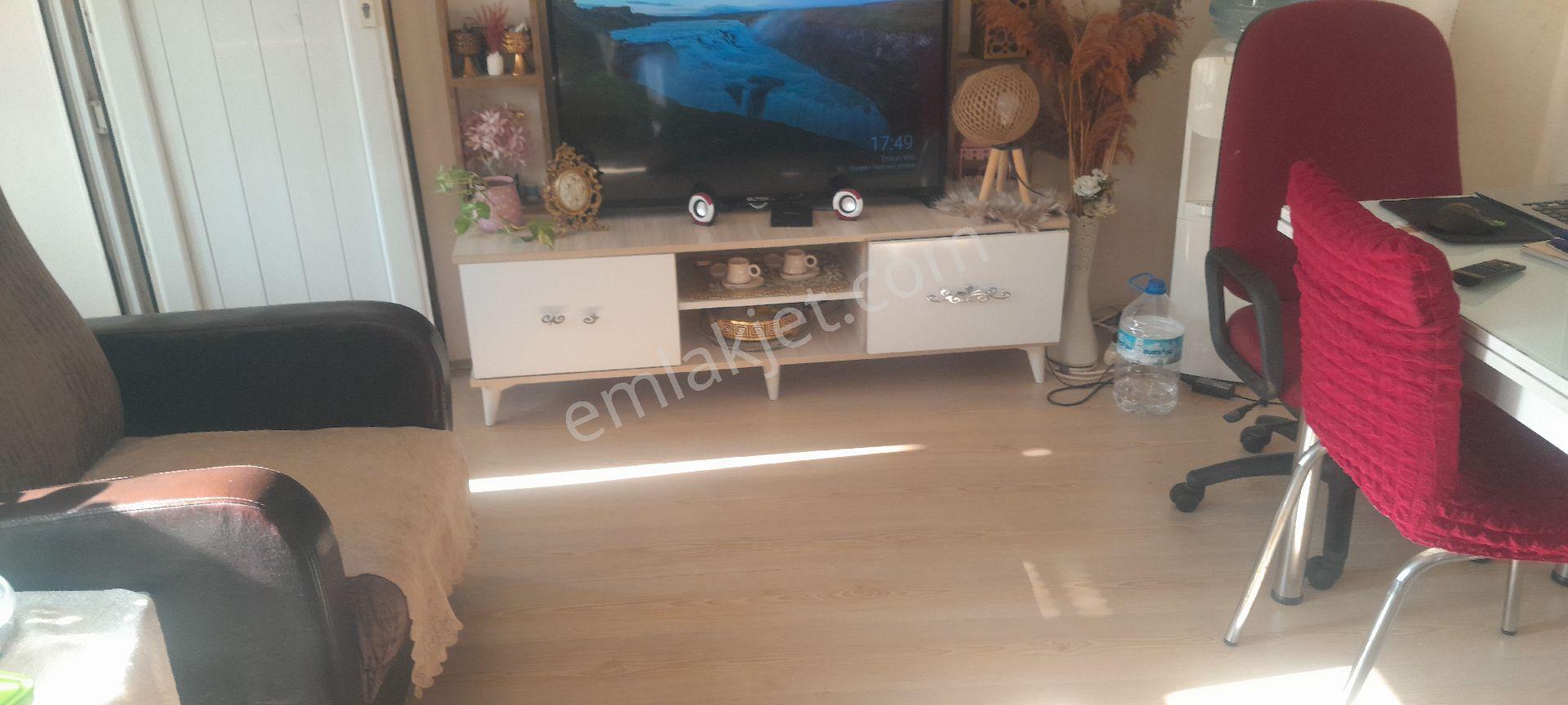 Merkezde Balkonlu Kombili Manzaralı Son Kat Satılık Daire. - Görsel 32