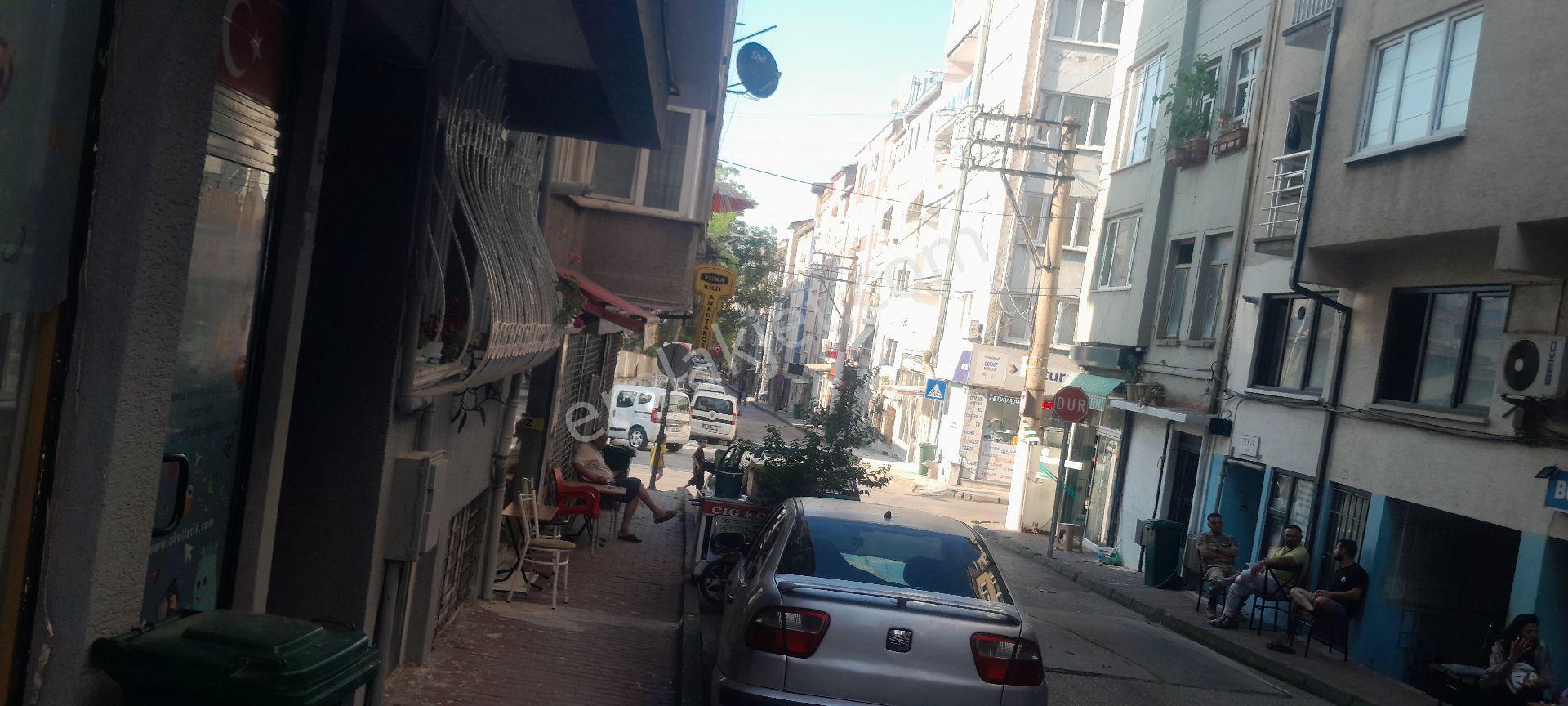 Merkezde Balkonlu Kombili Manzaralı Son Kat Satılık Daire. - Görsel 4