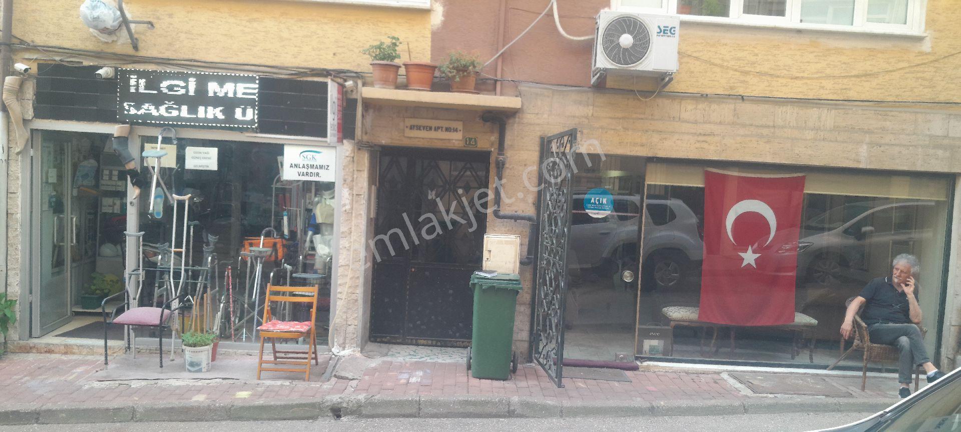 Merkezde Balkonlu Kombili Manzaralı Son Kat Satılık Daire. - Görsel 34