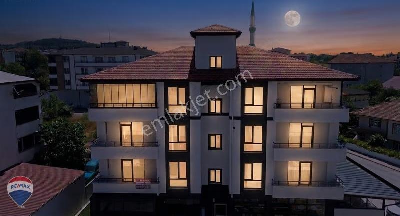 Remax Mavi Rıdvan Gedikten Ferizli Kemalpaşada Sıfır 3+1 Daire - Görsel 12