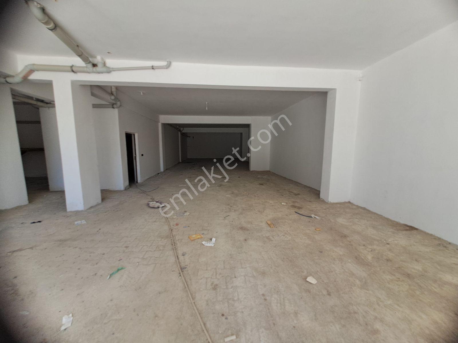Alaçati Gayrimenkulden Incek'te Kiralik Eşyasız 1+1 Daire - Görsel 21
