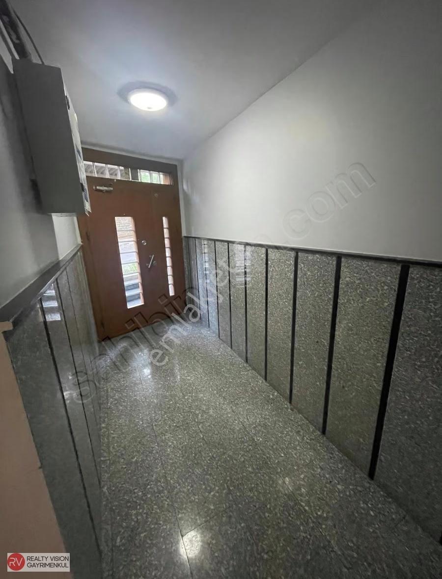 Ataşehir Esatpaşada Eşyalı Kiralık 1+1 Ara Kat Daire - Görsel 18