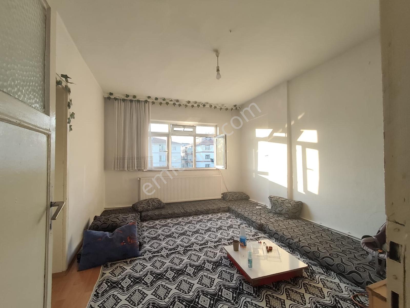 Yılmaz Gayrimenkulden Sıncan Merkezde 2+1 Ön Cephe 3 Kat Guney Cephe - Görsel 18