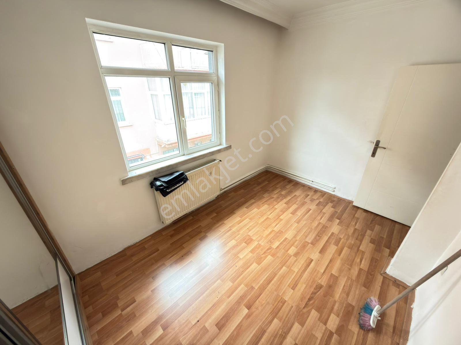 Kariyer'den Yunus Emre Cad. Parareli Katta Manzaralı 3+1 Daire - Görsel 29