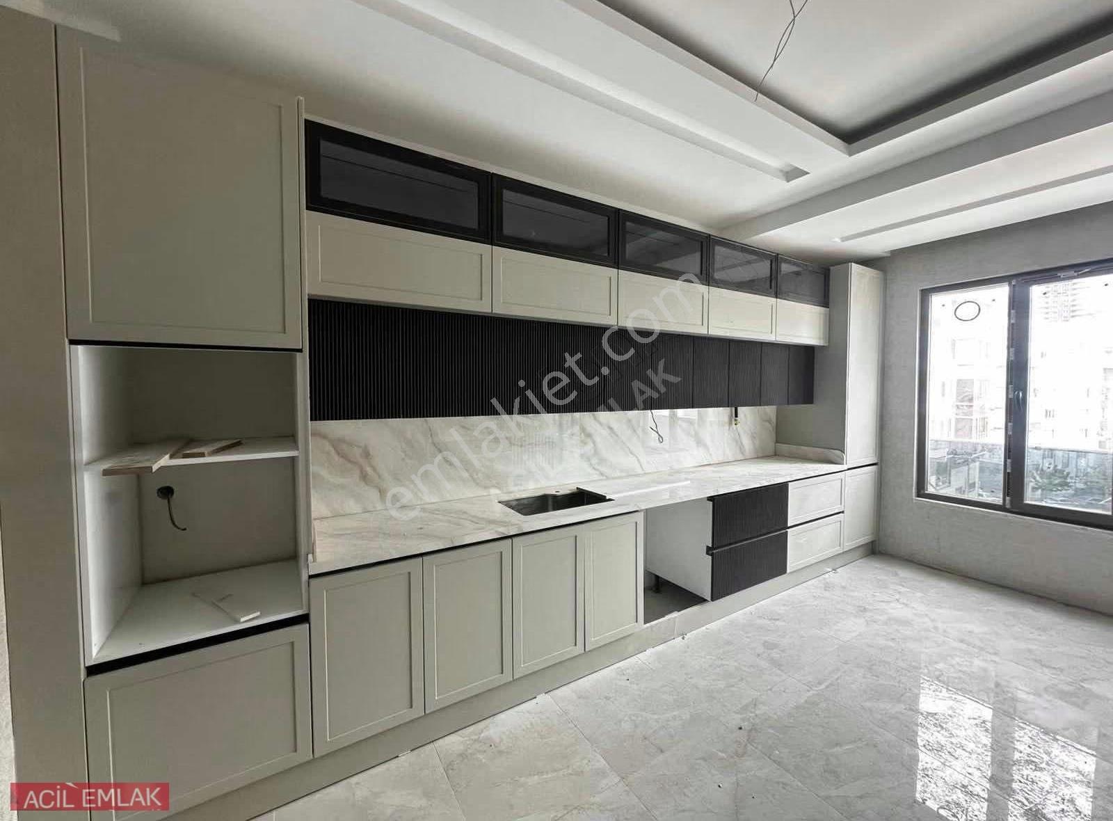 Acil Emlak Güvencesiyle Akpıyarda 4+1 Site İçerisinde Lüks Daire - Görsel 16