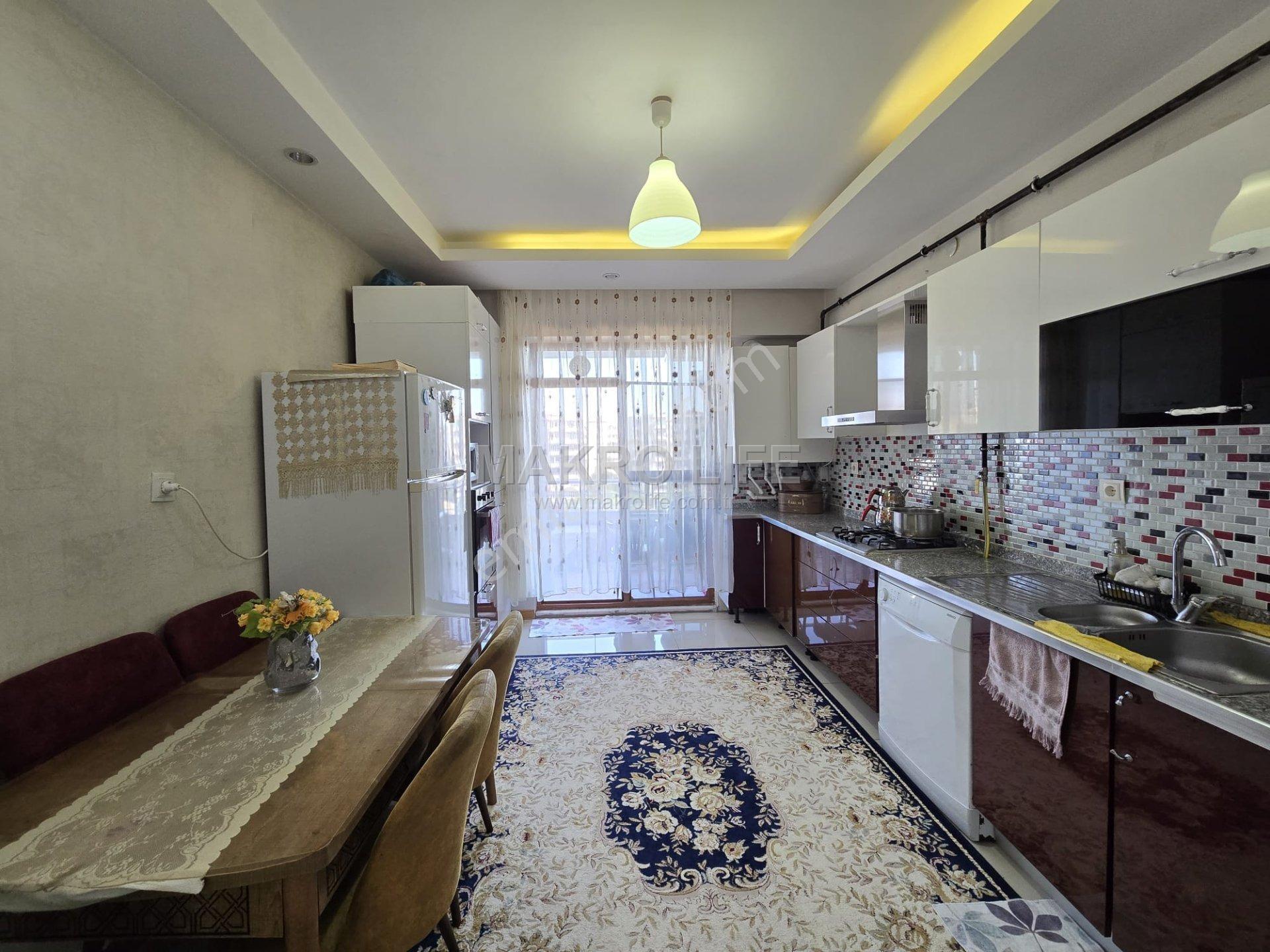 Bağcılar Nevroz Park Arkasında 4+1 Satılık Daire - Görsel 4