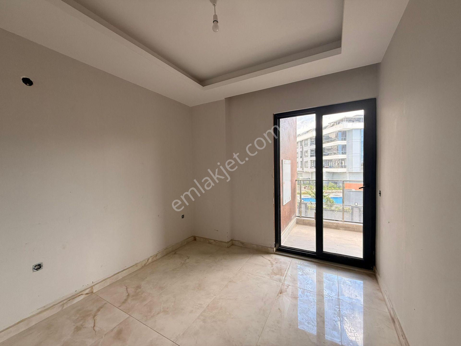 Oba Çarşamba Bölgesi 2+1 Site İçerisinde Ayrı Mutfak Kiralık Dairemiz - Görsel 11