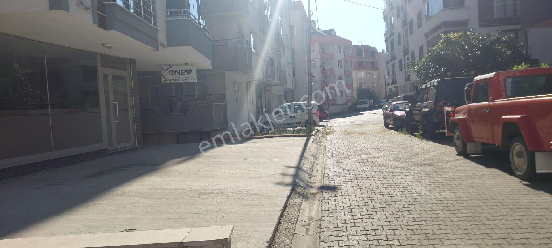 Öztürkler Gayrimenkulden Akçaabat Yaylacık Mah. Şehit Çoşkun Hotoman Sokak Satılık Sıfır Dükkan Açık - Görsel 10