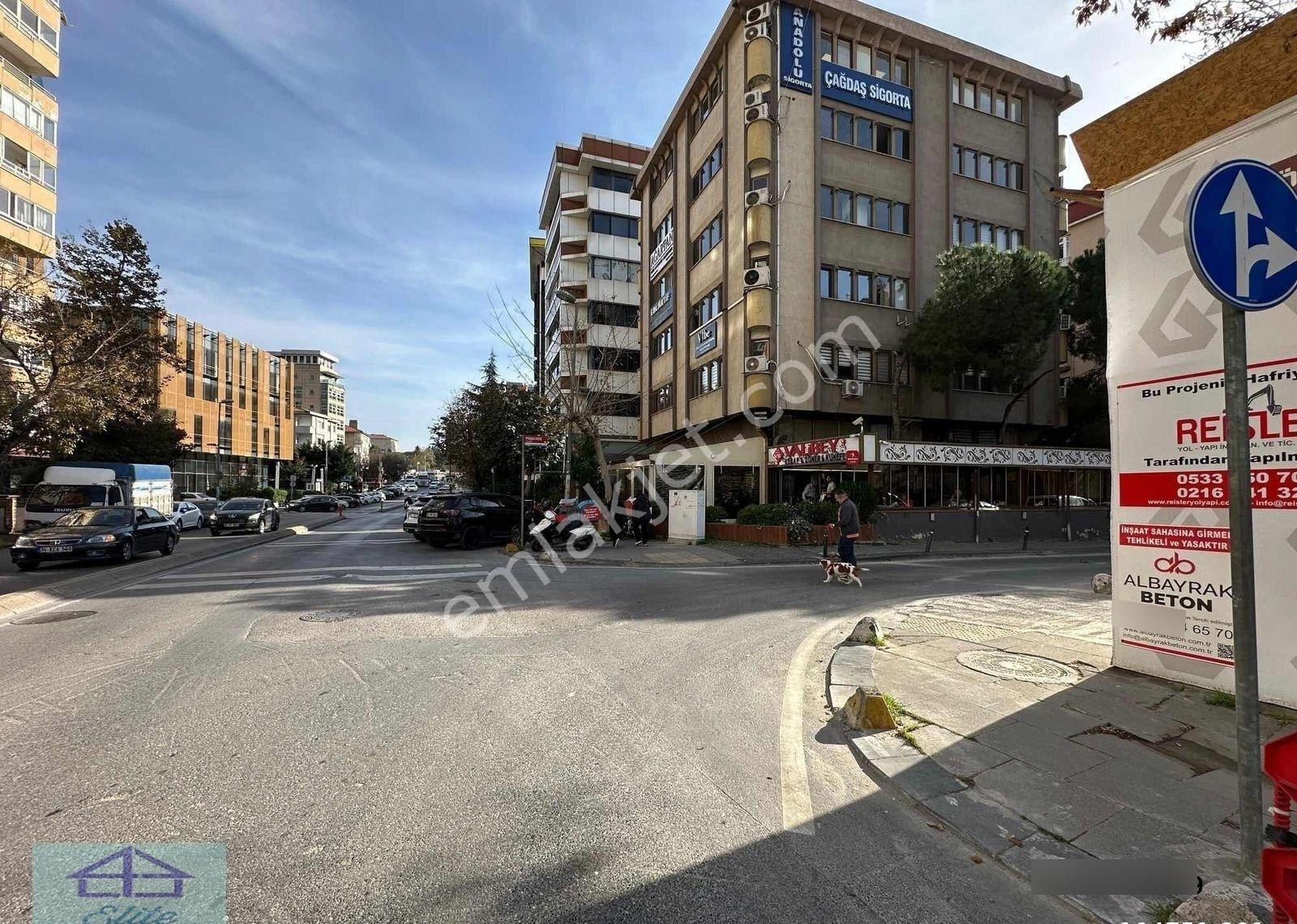 Bayar Caddesi'nde Satılık Prestijli Konumda Dükkan - Görsel 12