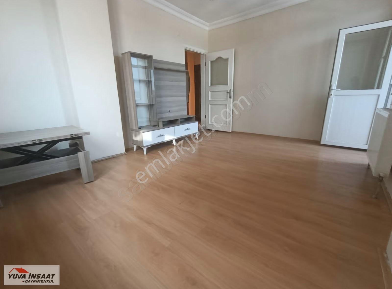 Darıca Osman Gazi De 3+1 Cadde Üzerinde 145m² Ara Kat 2006 Yapım - Görsel 15