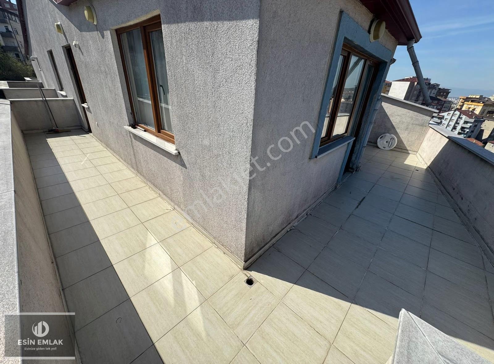 Köşklüçeşme Mah Geniş M2'li Ferah Teraslı 4+1 Dubleks Daire - Görsel 16