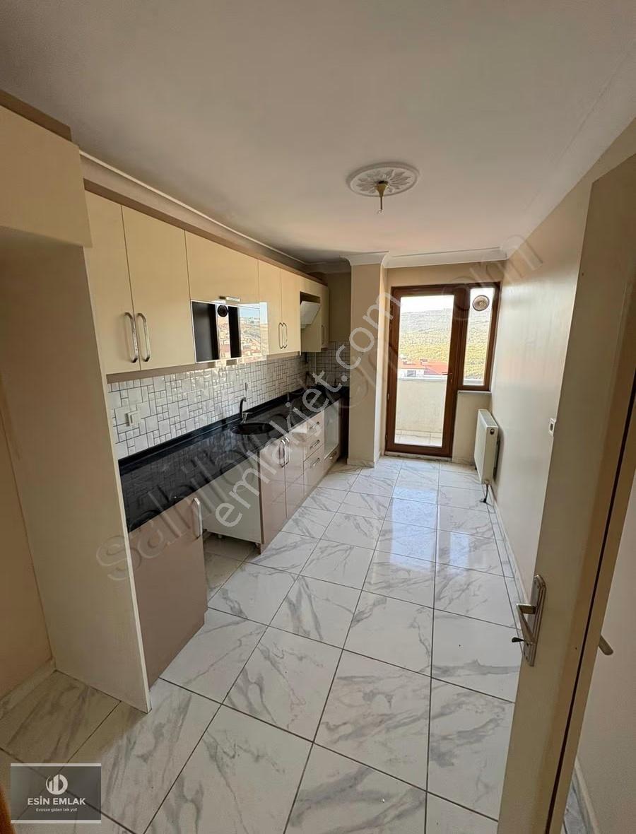 Köşklüçeşme Mah Ferah Geniş M2'li Lüx Teraslı 4+1 Dubleks Daire