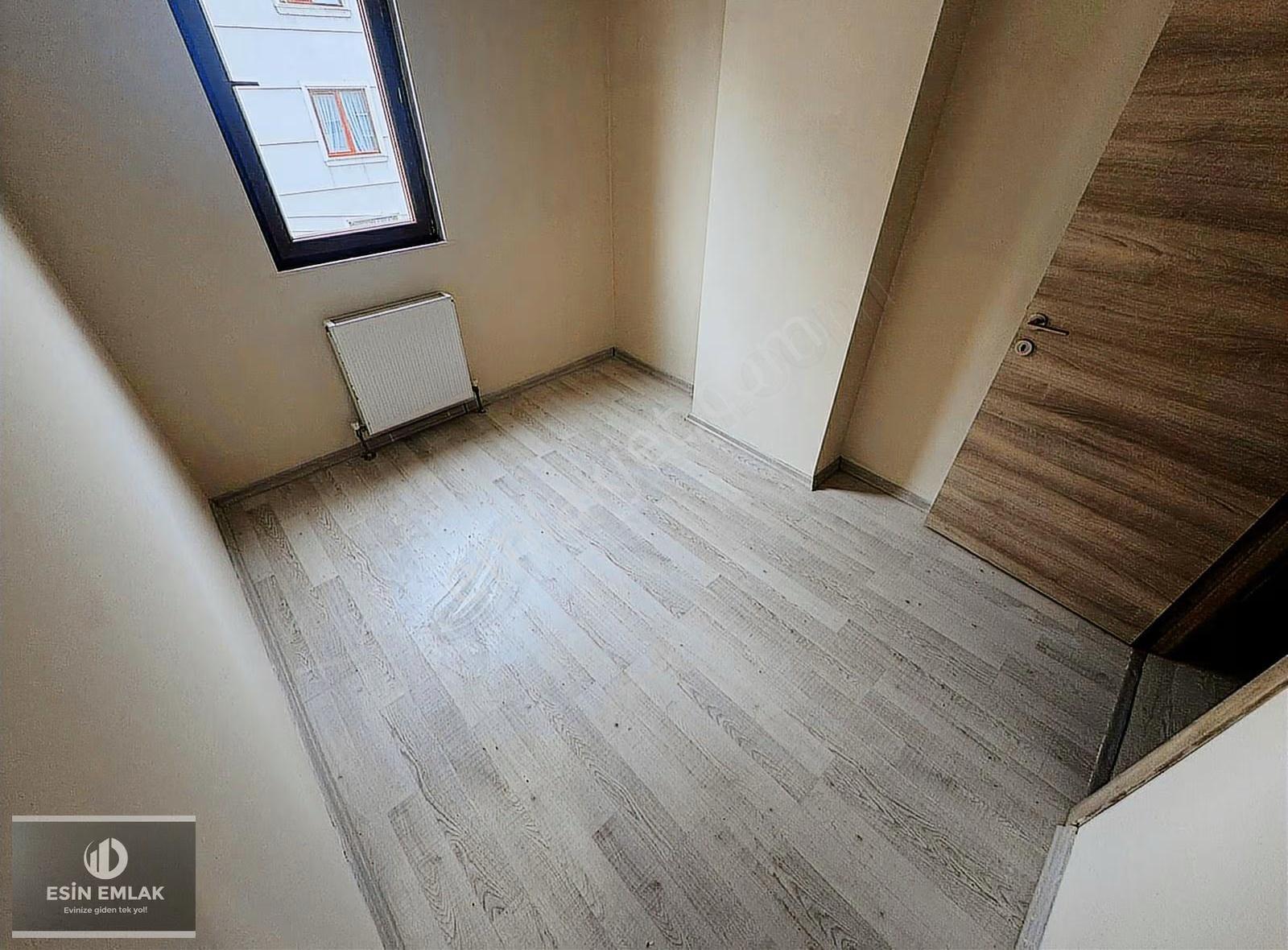 Barış Mah'de Sahile Yakın Satılık 3+1 Daire - Görsel 19