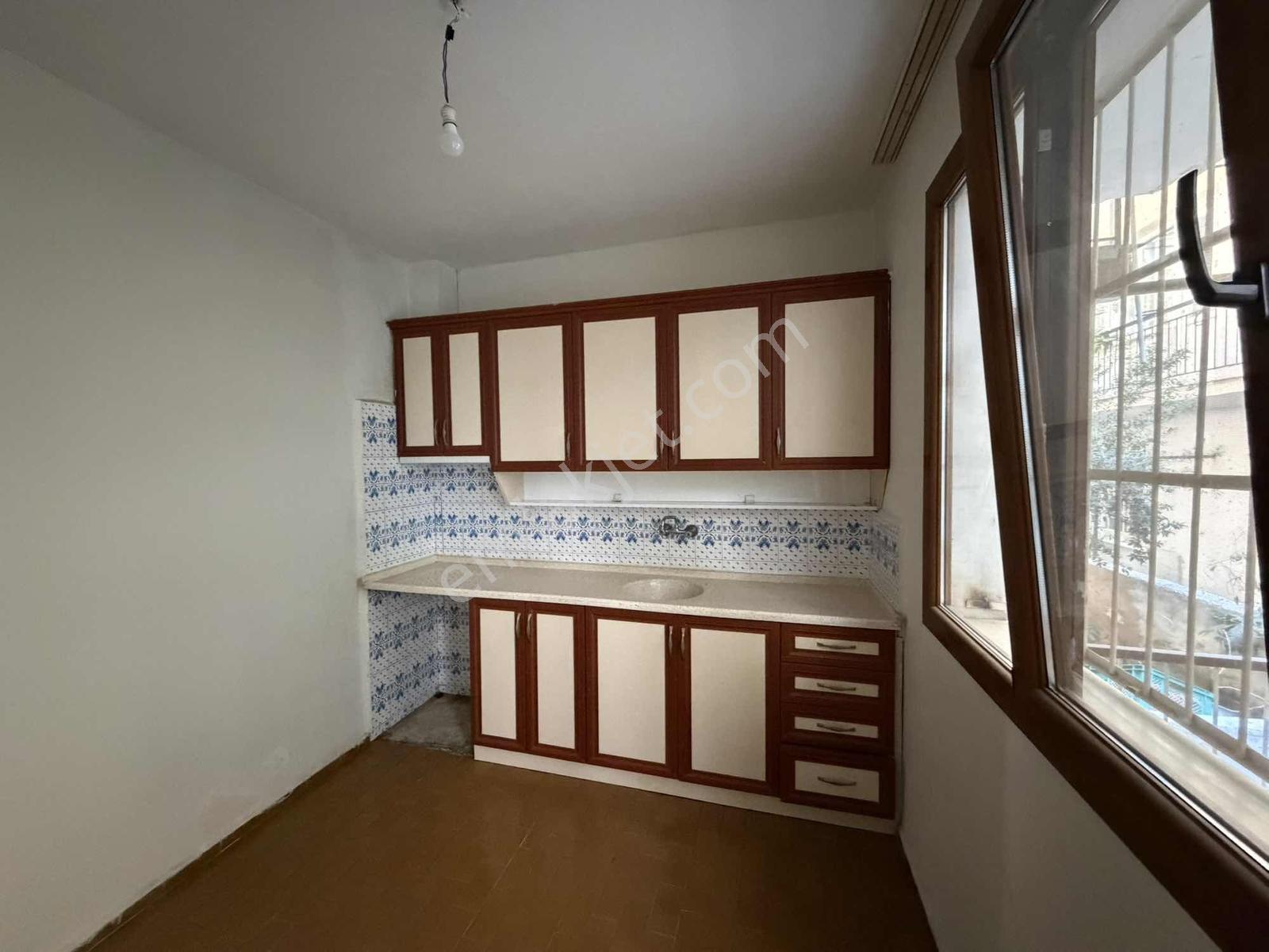 Çay Mah.kapalı Pazar Yeri Yakını 3+1 Kiralık Daire - Görsel 17
