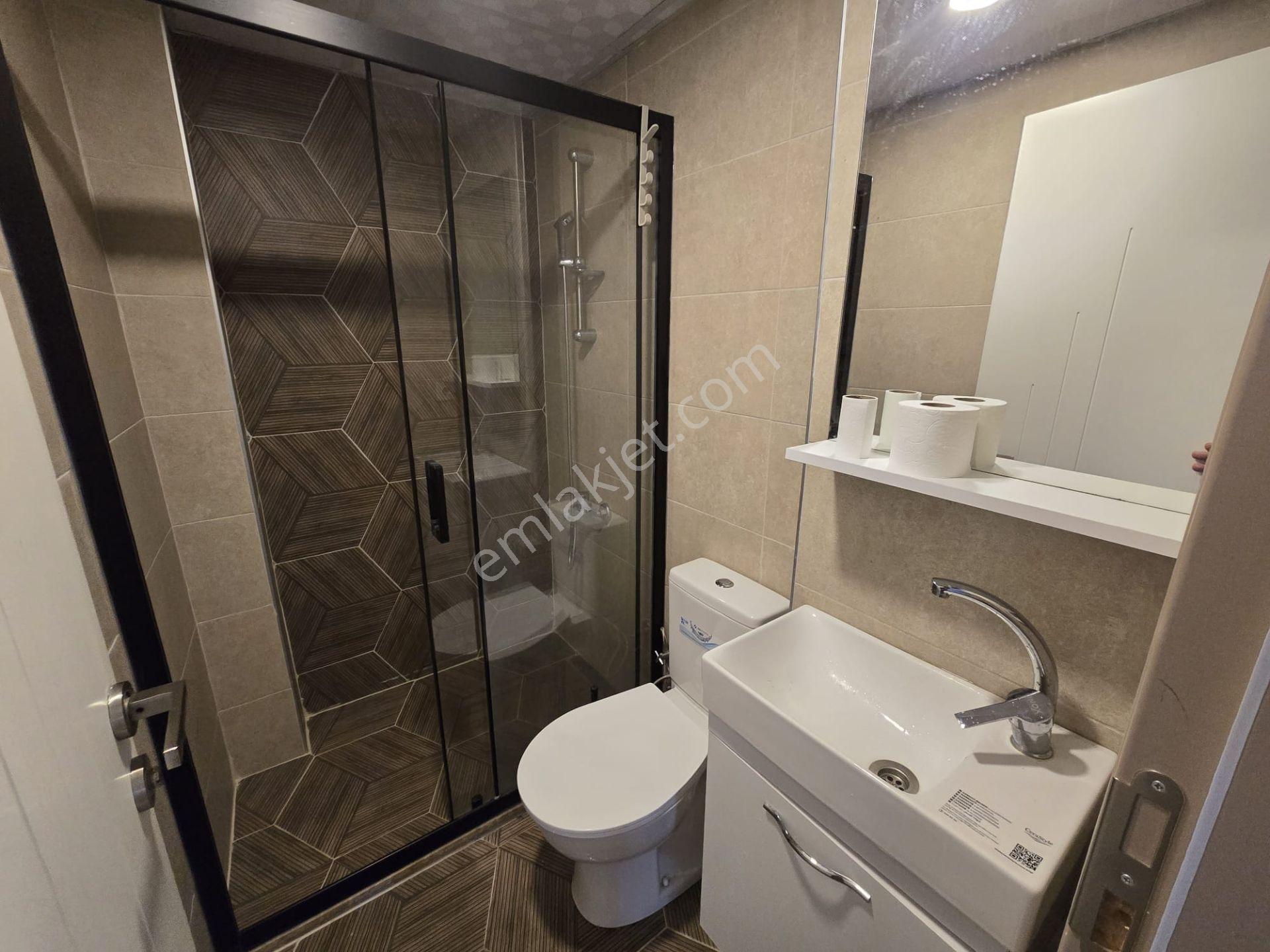 Karabağlar Bahçeli Evlerde D.gazlı Eşyalı Kiralık 2+1 Daire - Görsel 5