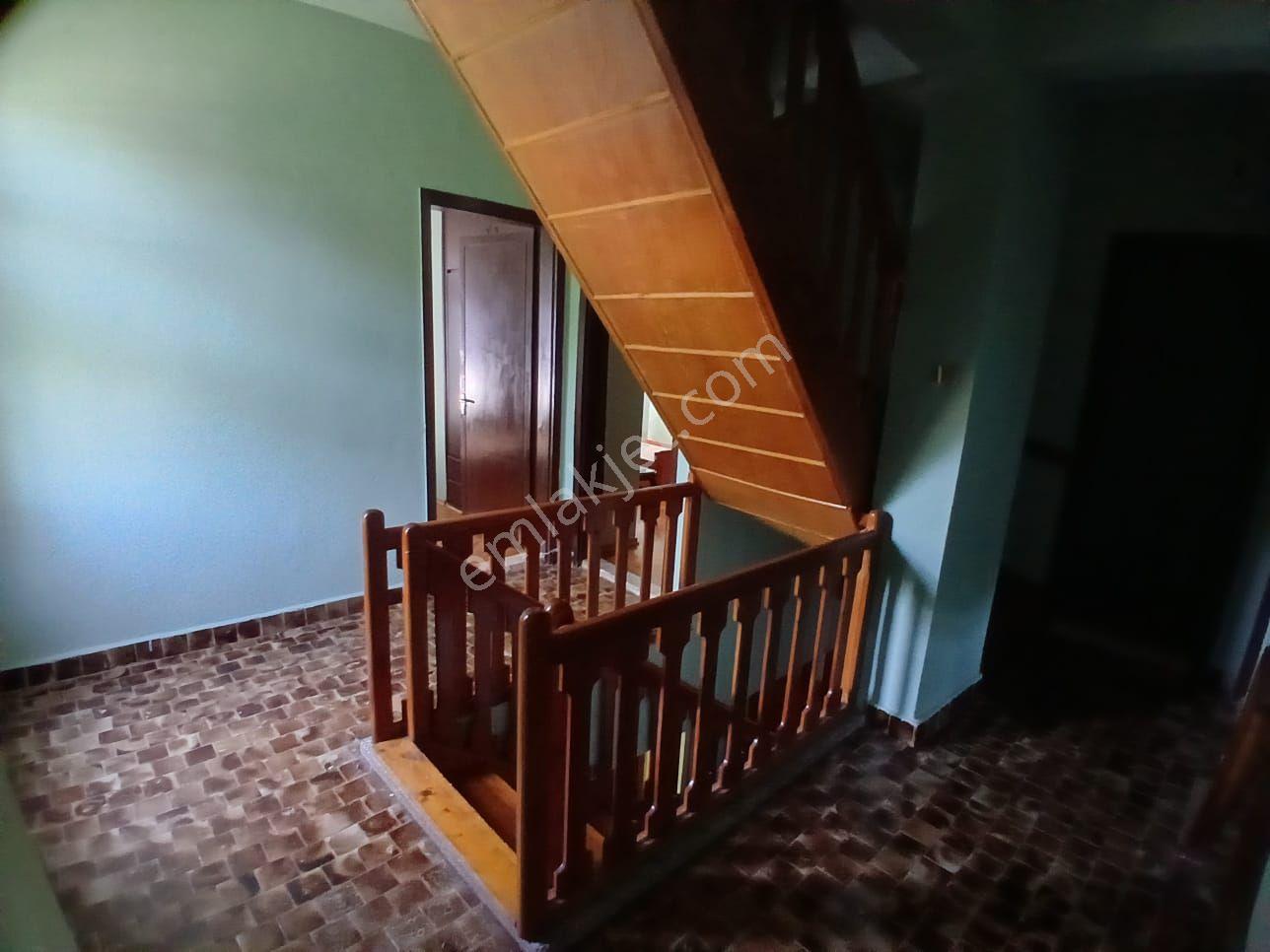 Ender Uysal Gayrimenkulden Kınıklıda Satılık Triplex Villa.... - Görsel 12