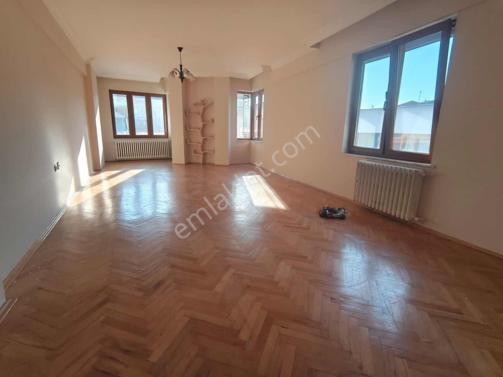 Rw Nestten Sakarya 1 Cd Teraslı 167 M2 3+1 Dubleks Satılık Daire - Görsel 13