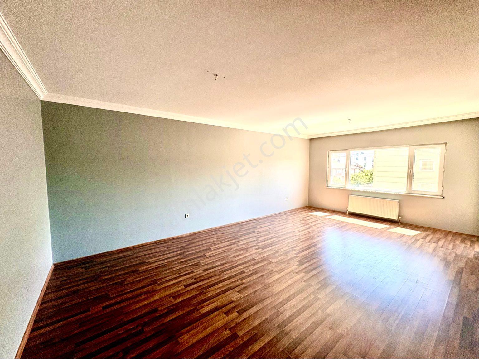 İztop Park Evleri 830 Ada Kiralık Havuz Cepheli Ara Kat 3+1 Daire - Görsel 9