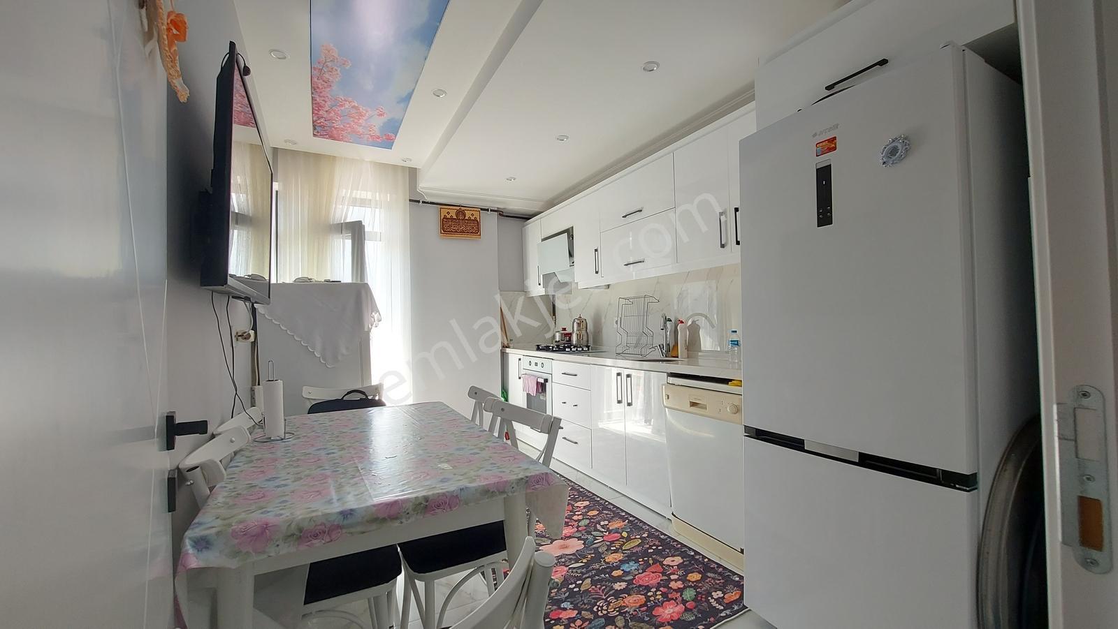 Körfez Güney Mahallesi Satılık Ön Cephe 2+1 Sıfır Dubleks Daire - Görsel 8