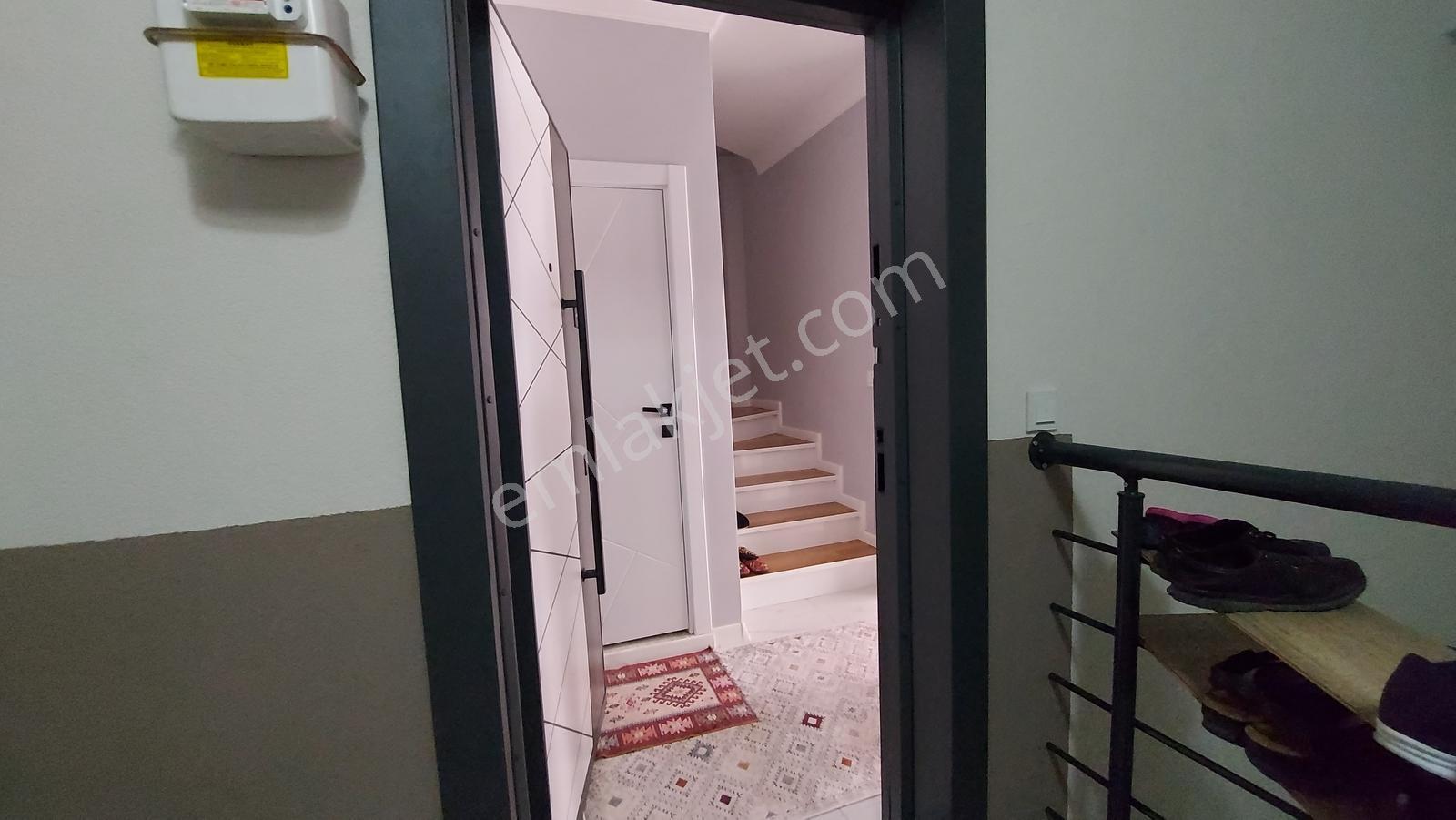 Körfez Güney Mahallesi Satılık Ön Cephe 2+1 Sıfır Dubleks Daire - Görsel 5