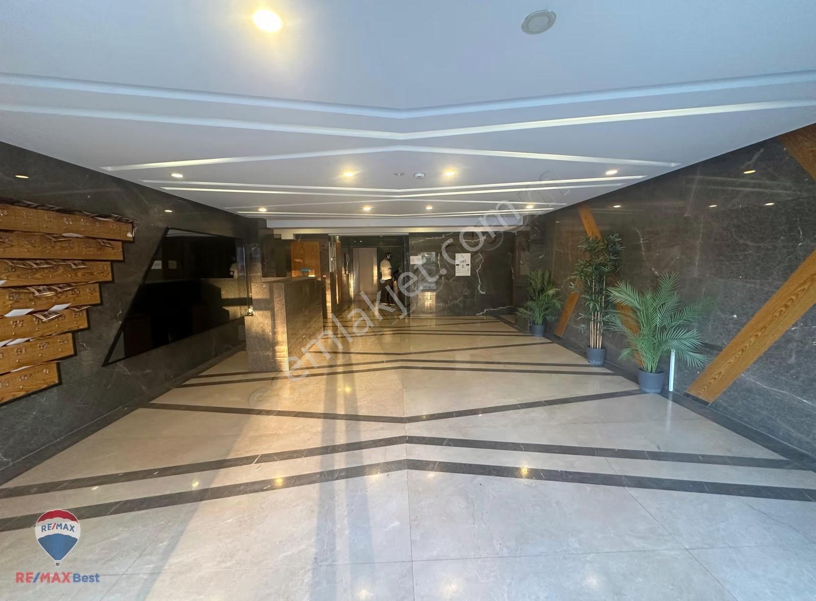 38 Remax Bestten Marka 333 Sitesinde Satılık 1+1 Daire - Görsel 11