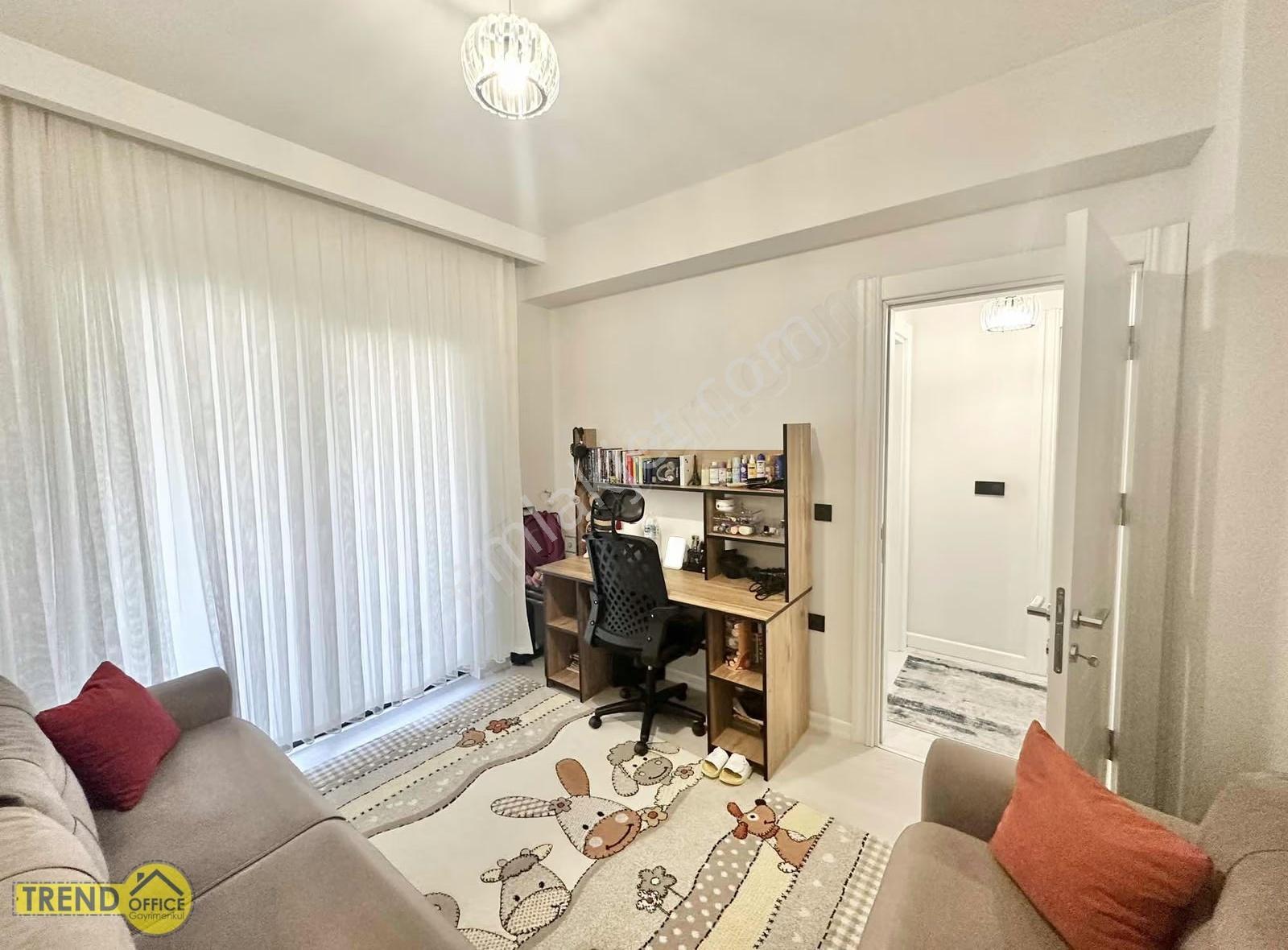 3+1 Kiralık Fırsat Daire ( Ara Kat ) - Görsel 4