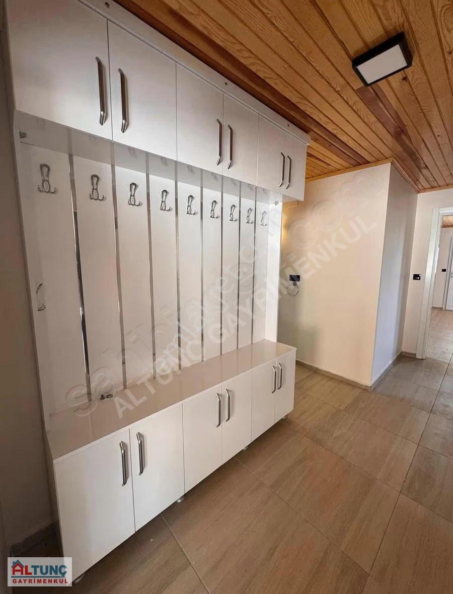 Altunç Tan Fındıklı Yaylasında Müstakil 2 Katlı Yayla Evi - Görsel 5