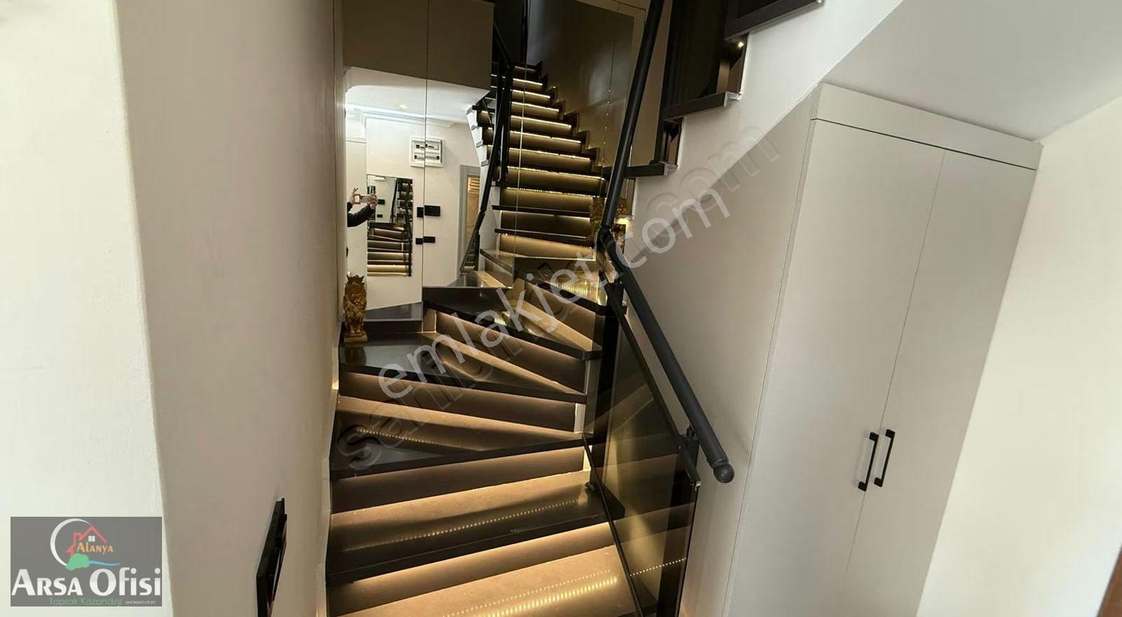 Alanya Oba Mahallesinde Satılık Full Eşyalı Daire - Görsel 12