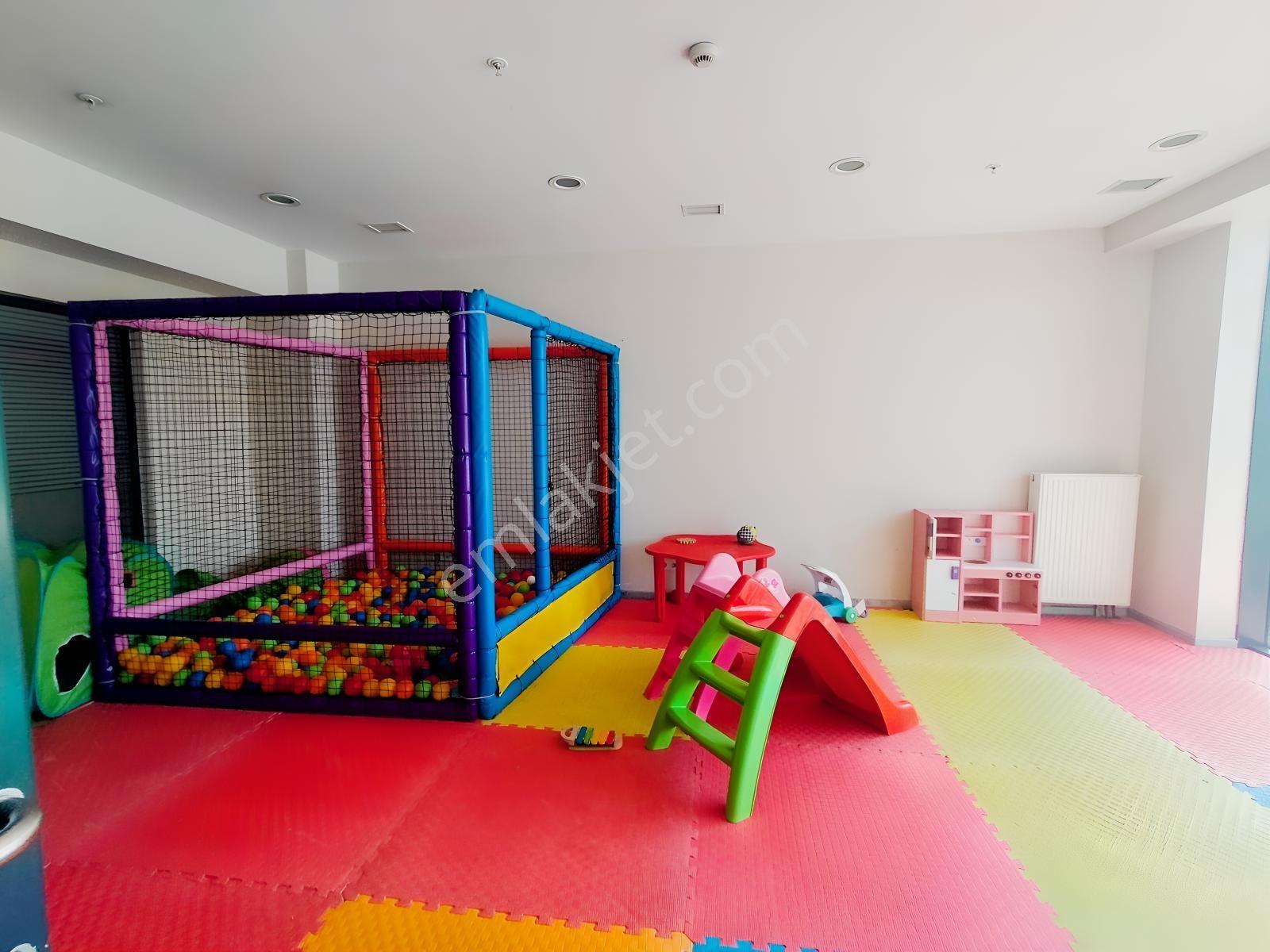 Mesa Kartall'da Deniz Manzaralı,metro 5 Dk.eşyalı 1+1 Lüks Daire - Görsel 15