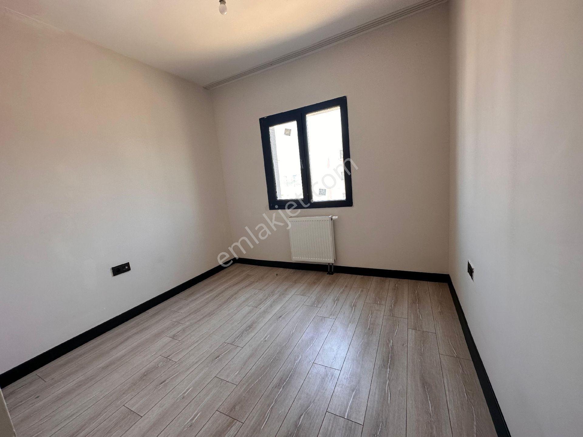Dinç Emlaktan Kiralık 3+1 Daire - Görsel 12