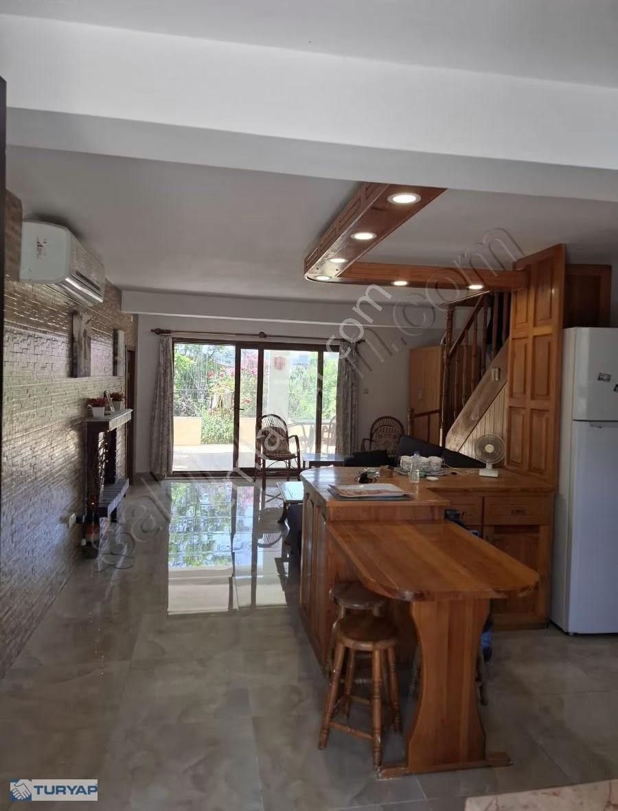 Bodrum Güvercinlik'te Deniz Manzaralı Müstakil Villa - Görsel 16