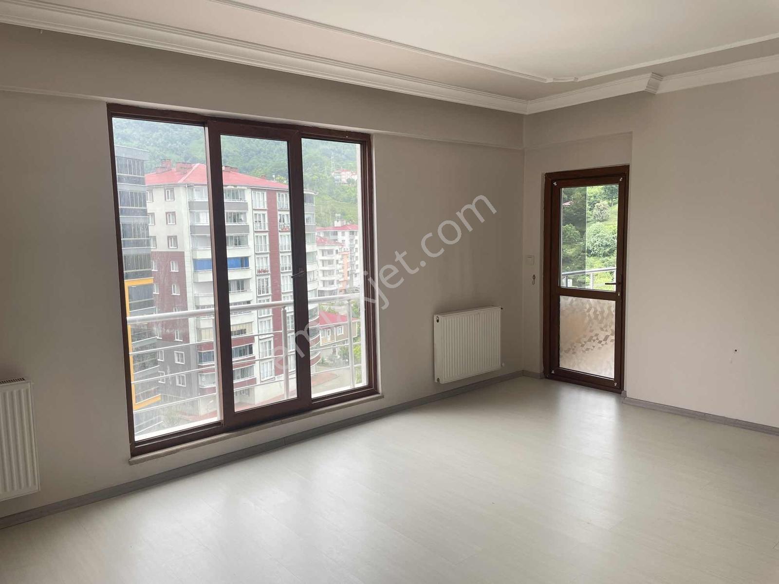Hopa Emlak'tan Sundura Mahallesi'nde Satılık Daire - Görsel 8